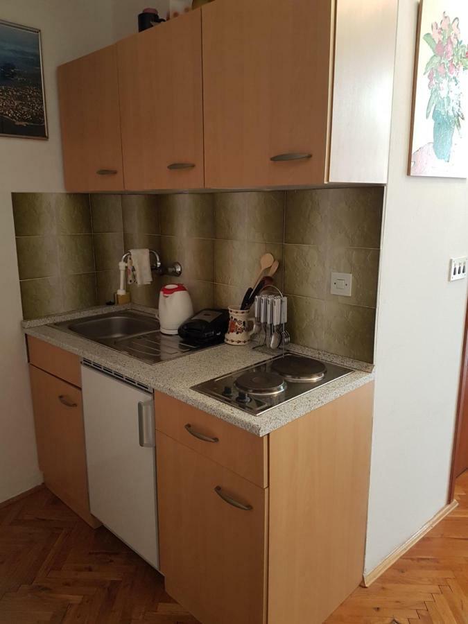 Apartment Slava Primošten Екстериор снимка